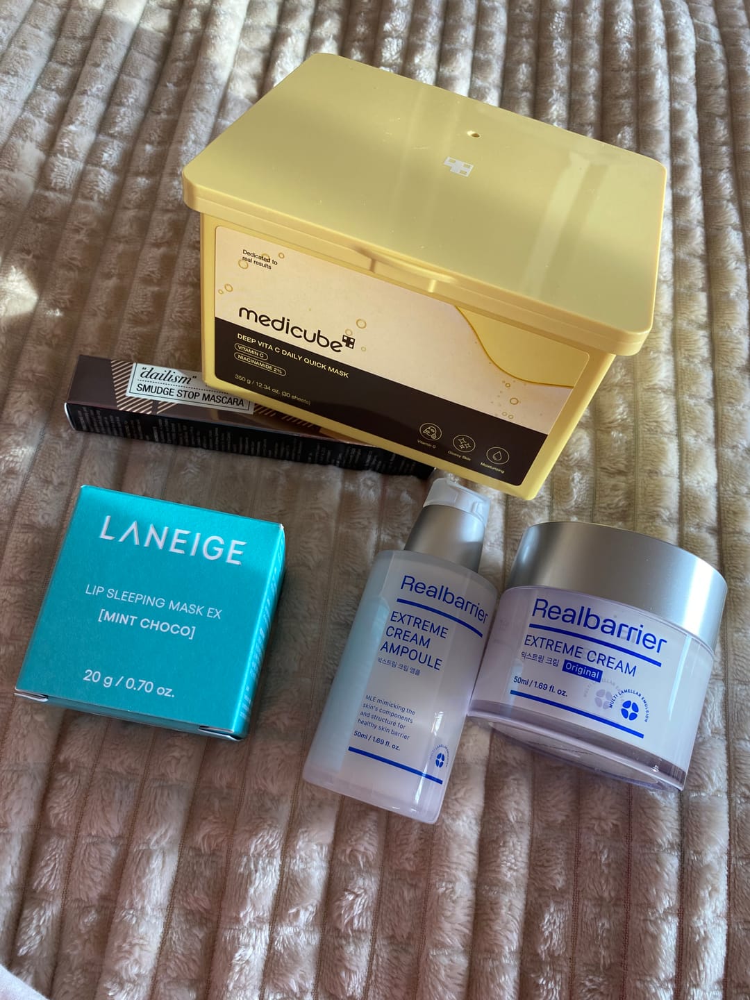 Customer photo review of Ampula ar aizsargkompleksu Real Barrier Extreme Cream Ampoule