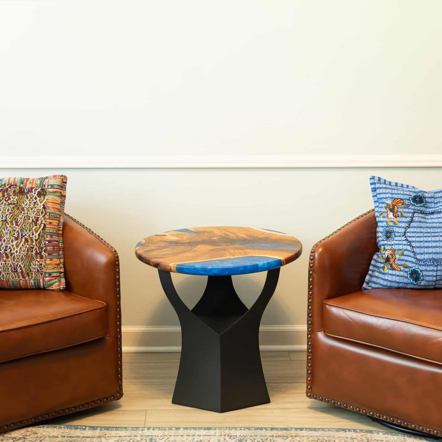 Customer photo review of End Table Legs 216 Namu Metal Modern Design