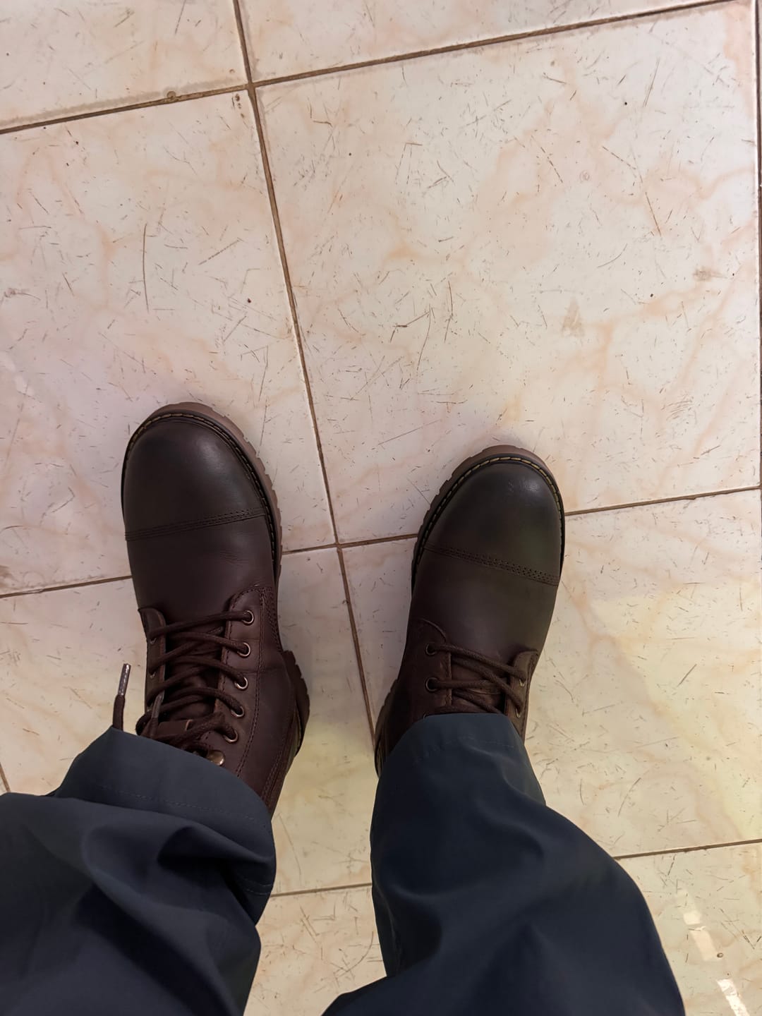 Customer photo review of boots brute mocha