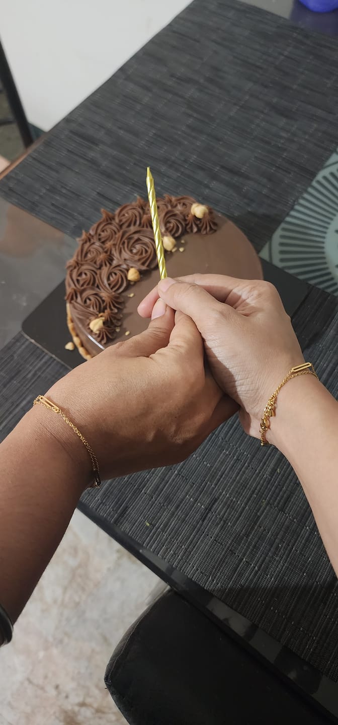 Customer photo review of Bar Layered Chain Bracelet