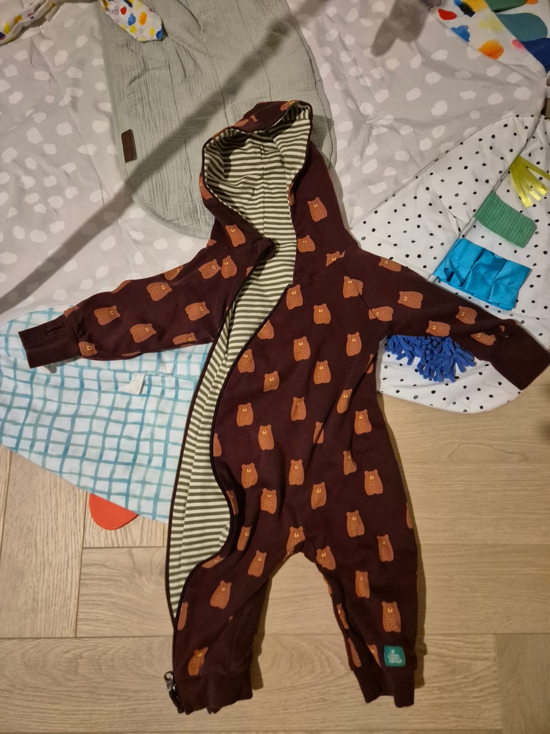 Customer photo review of Brown Bears Hooded Reversible Snug Suit