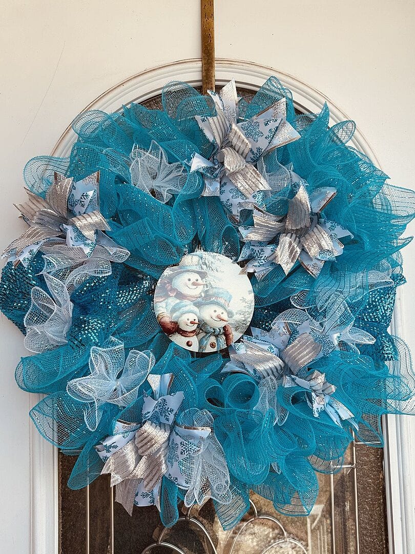 Customer photo review of Turquoise - Deco Mesh Metallic Stripes - ( 10 Inch x 10 Yards )