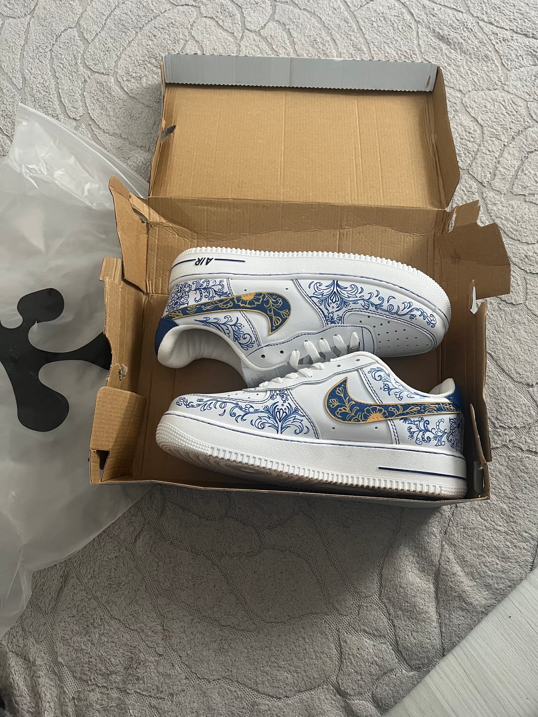 Customer photo review of Inheritance Sneaker