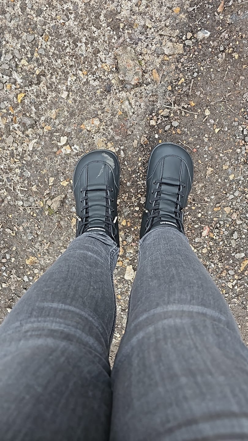 Customer photo review of Ash - Winter Barefoot Shoes