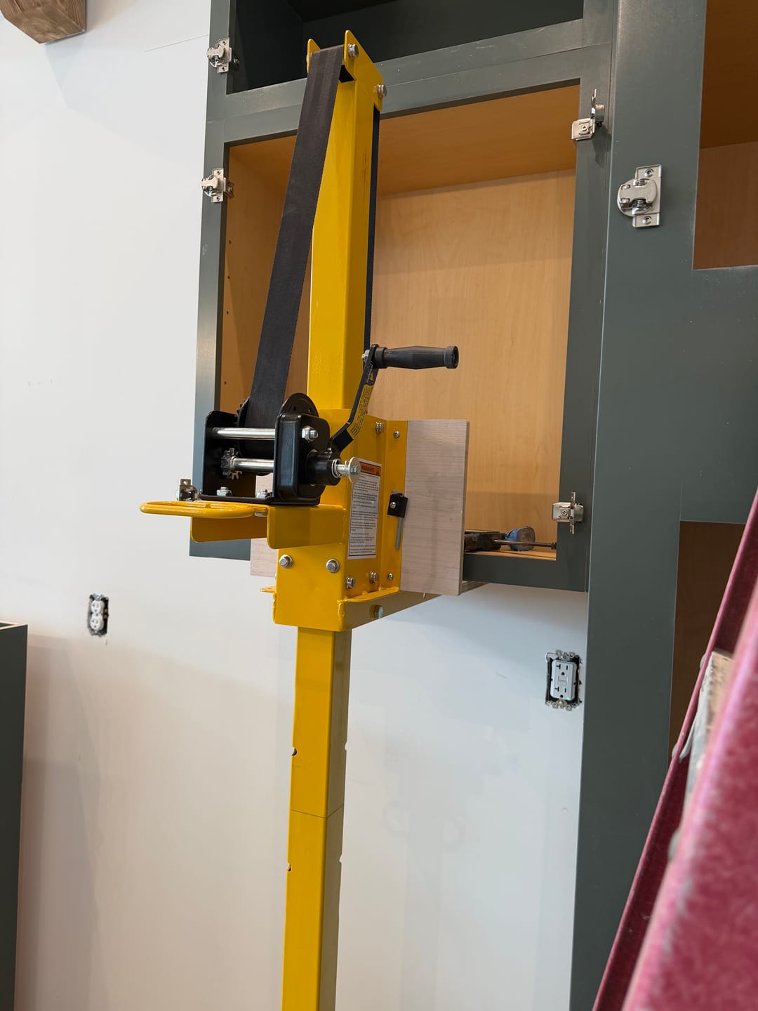 Customer photo review of CABINETIZER® CABINET LIFT MODEL 72  300 LBS 6'