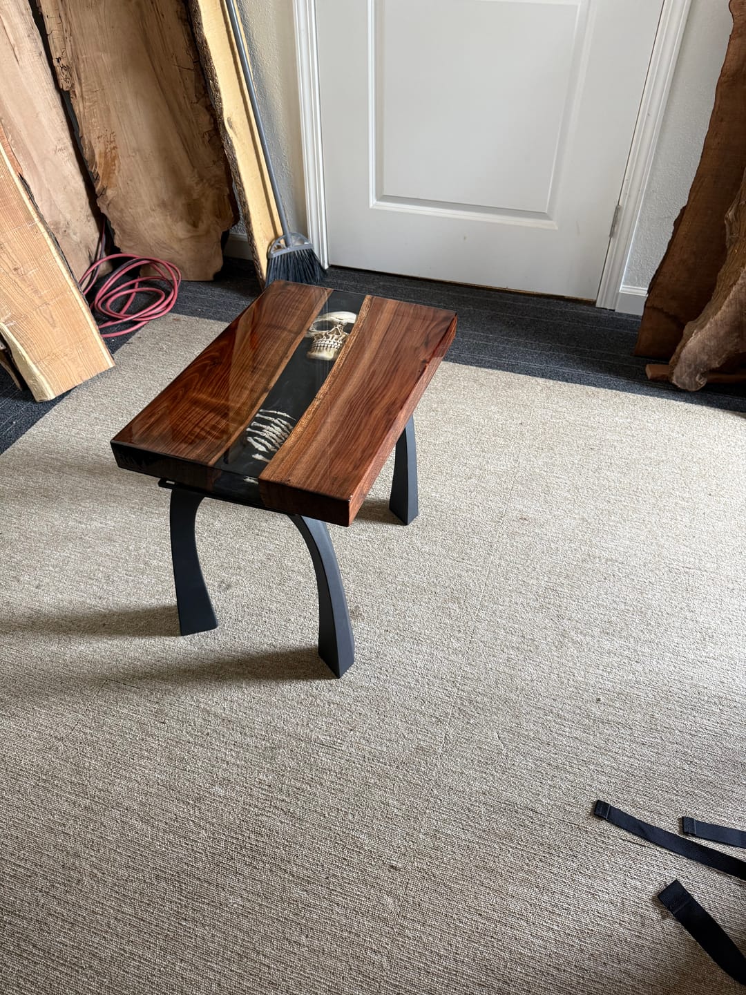 Customer photo review of Bench Legs 116 Nura 16.2" H Minimalist Modern Style