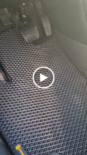 Customer video review of Auto Fußmatten nach Maß - Komplettset