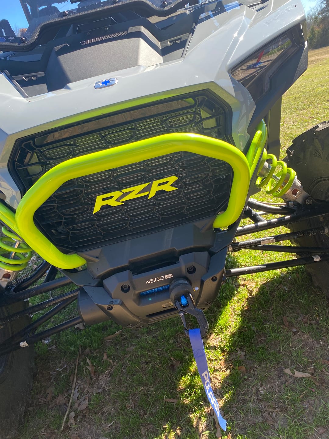 Customer photo review of Grill Logo Badge – Polaris RZR XP 1000 (2024–2026)