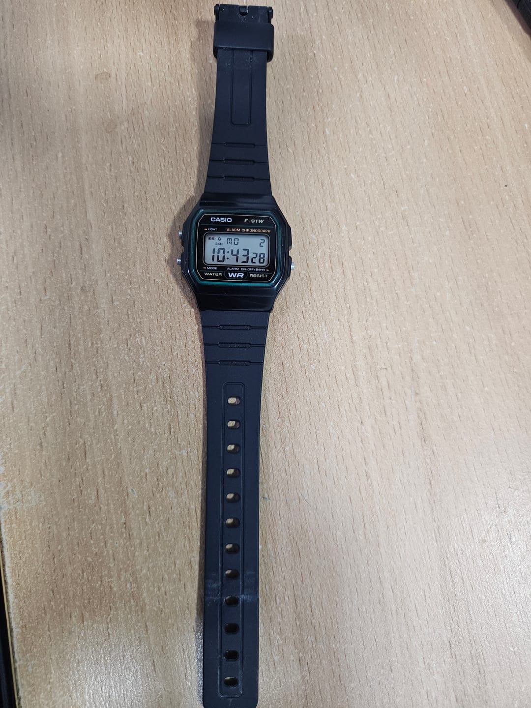 Customer photo review of Correa De Repuesto Casio Bands 71604002 (F-91W, F-105W, etc.)