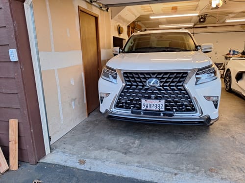 Customer photo review of Lexus GX460 Hidden Winch Mount