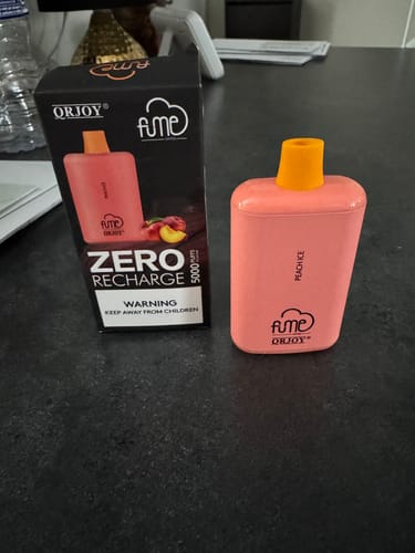 Customer photo review of Fume Recharge LED  2% Nic 5000 Puffs
