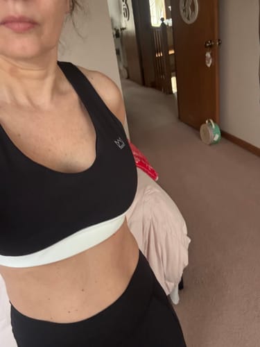 Customer photo review of BOLD Criss-Cross Sports Bra