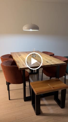 Customer video review of GRIMSTAD - Lot de 2 chaises scandinaves en métal et velours côtelé terracotta