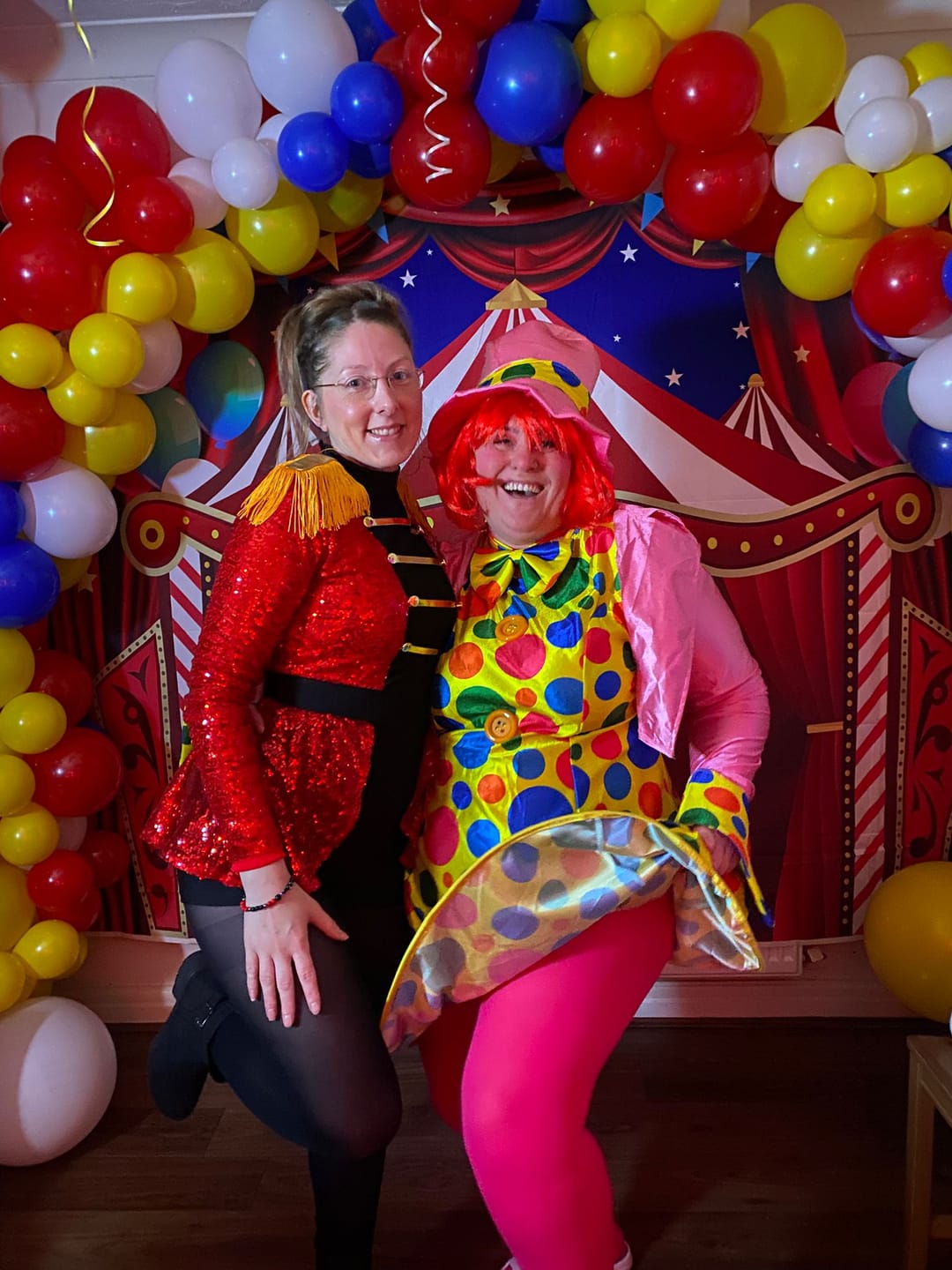 Customer photo review of Circus Murder Mystery Host Your Own Game Kit - Medium / 4 - 20 Players / English