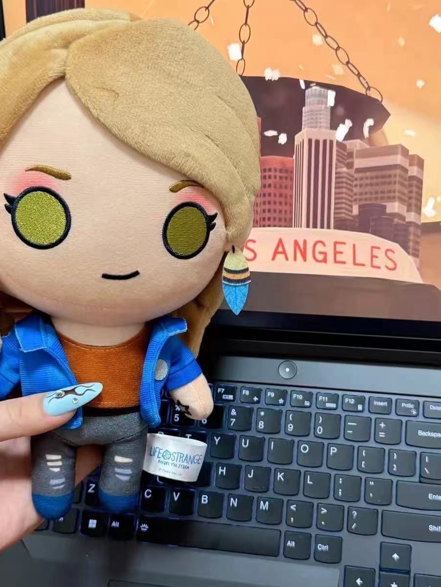 Customer photo review of Life is Strange - Rachel Amber Collector's Plush