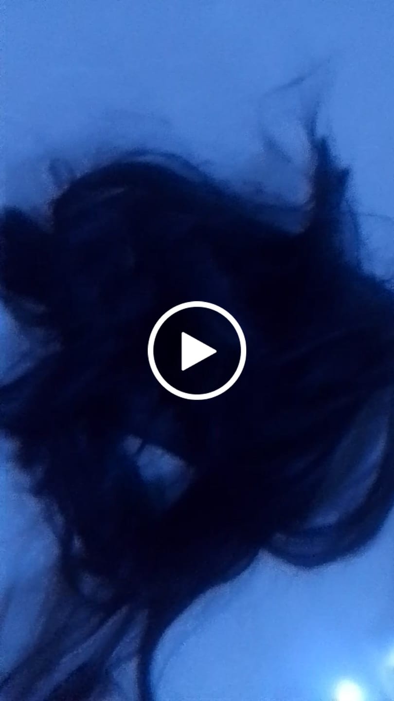 Customer video review of 16" Hollywood Waves
