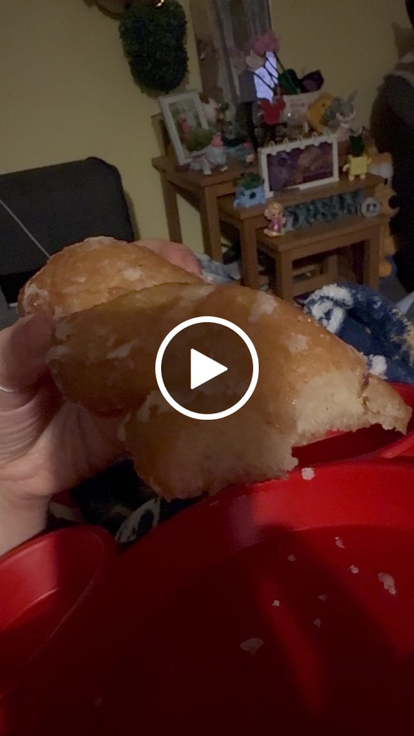 Customer video review of Yum Yums