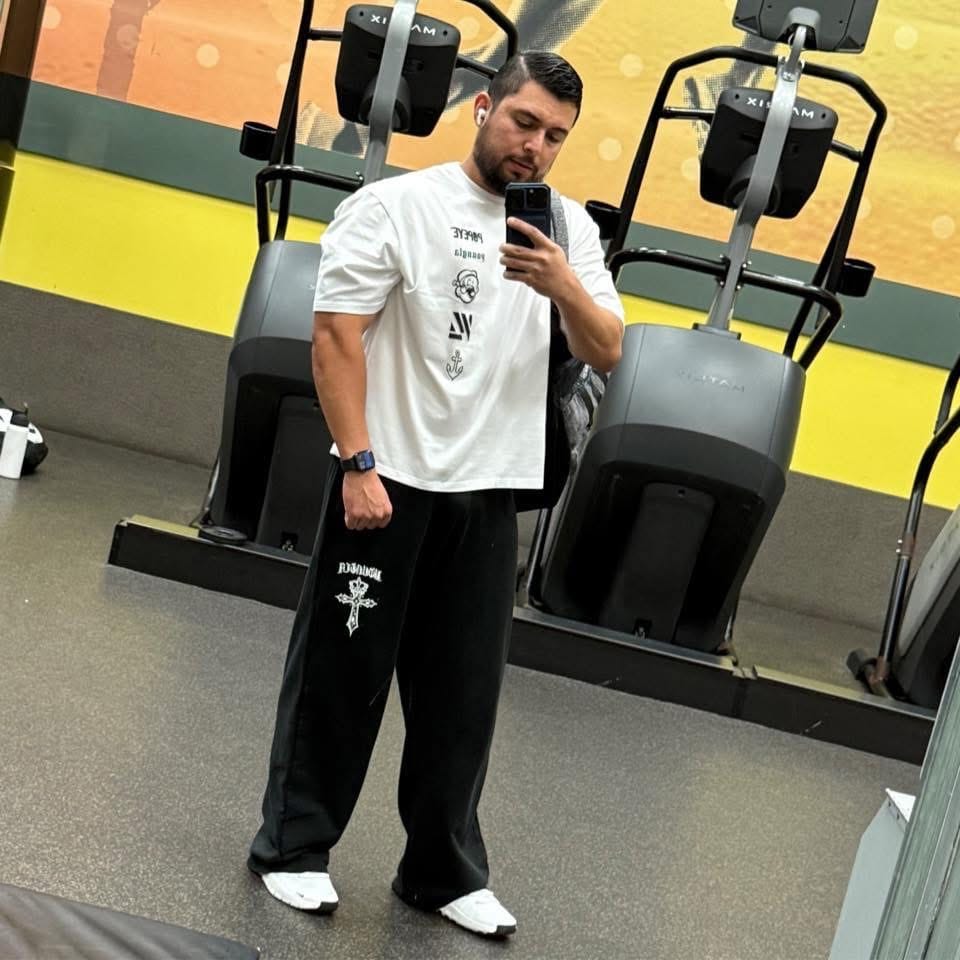 Customer photo review of 2009 - Faith Sweats