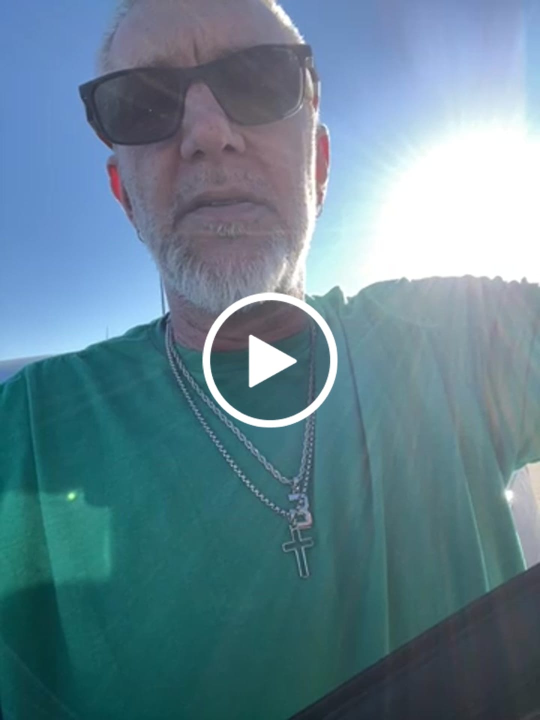 Customer video review of Outline Cross (Silver)