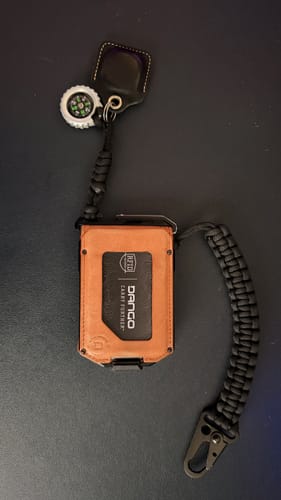 Customer photo review of M4 MAVERICK™ BIFOLD POCKETS