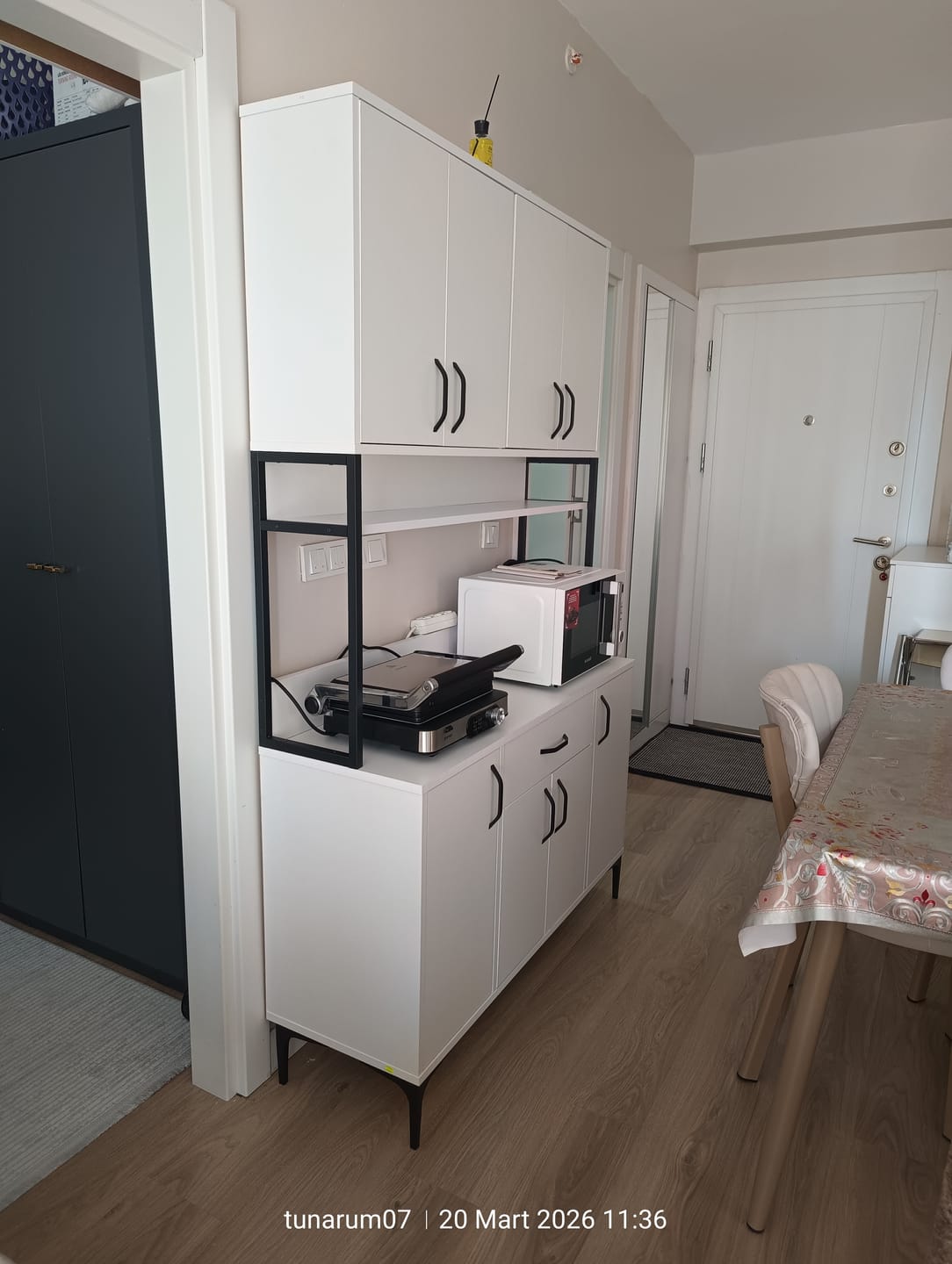 Customer photo review of Rani JE127 Çok Amaçlı Dolap 8 Kapaklı 1 Çekmeceli Kiler Mutfak Dolabı Beyaz