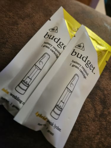 Customer photo review of 1 Gram THCA Blend Vape Cartridge | Pink Lychee - Hybrid