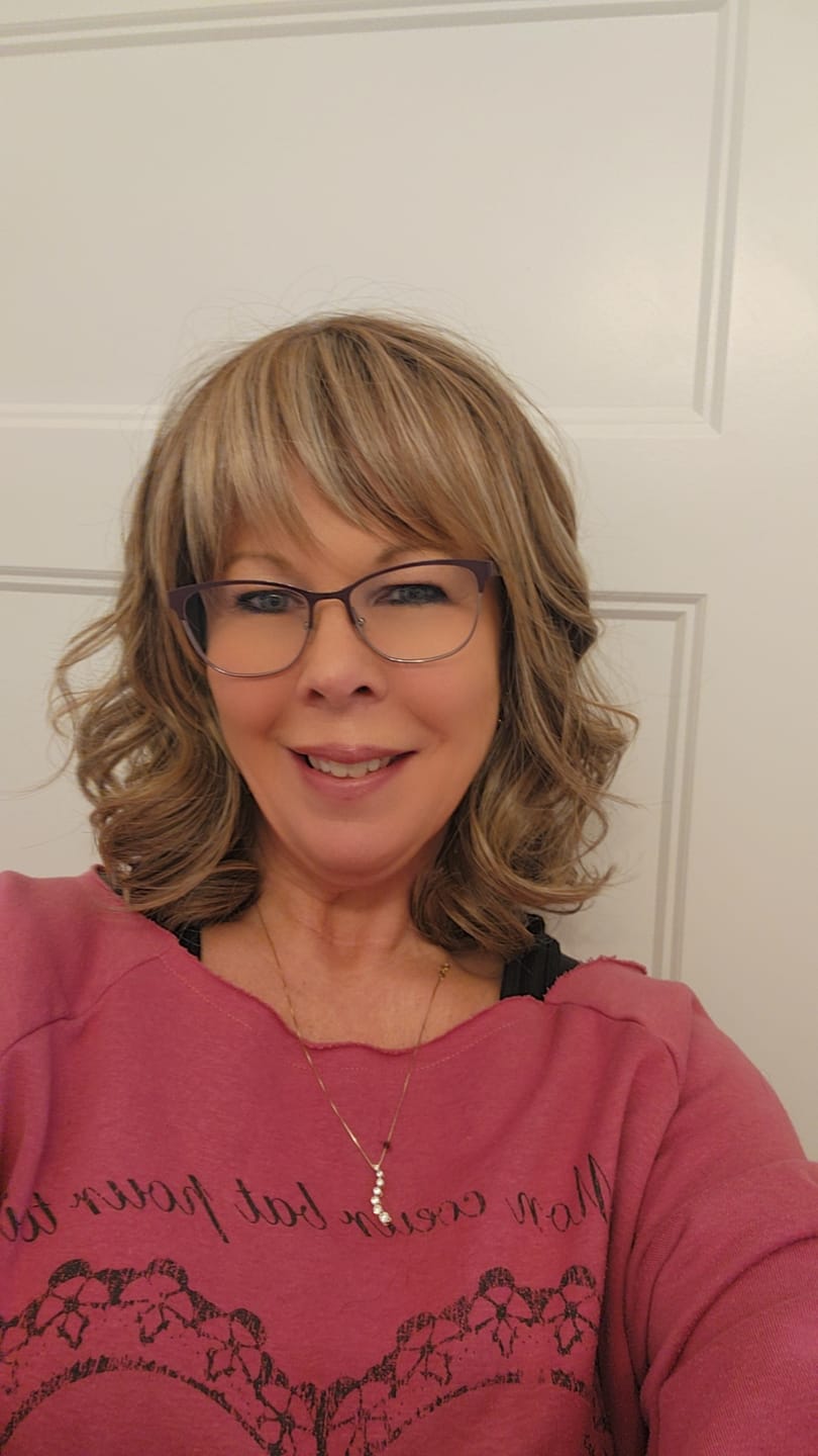 Customer photo review of CUPIDS BOW - Almond Latte