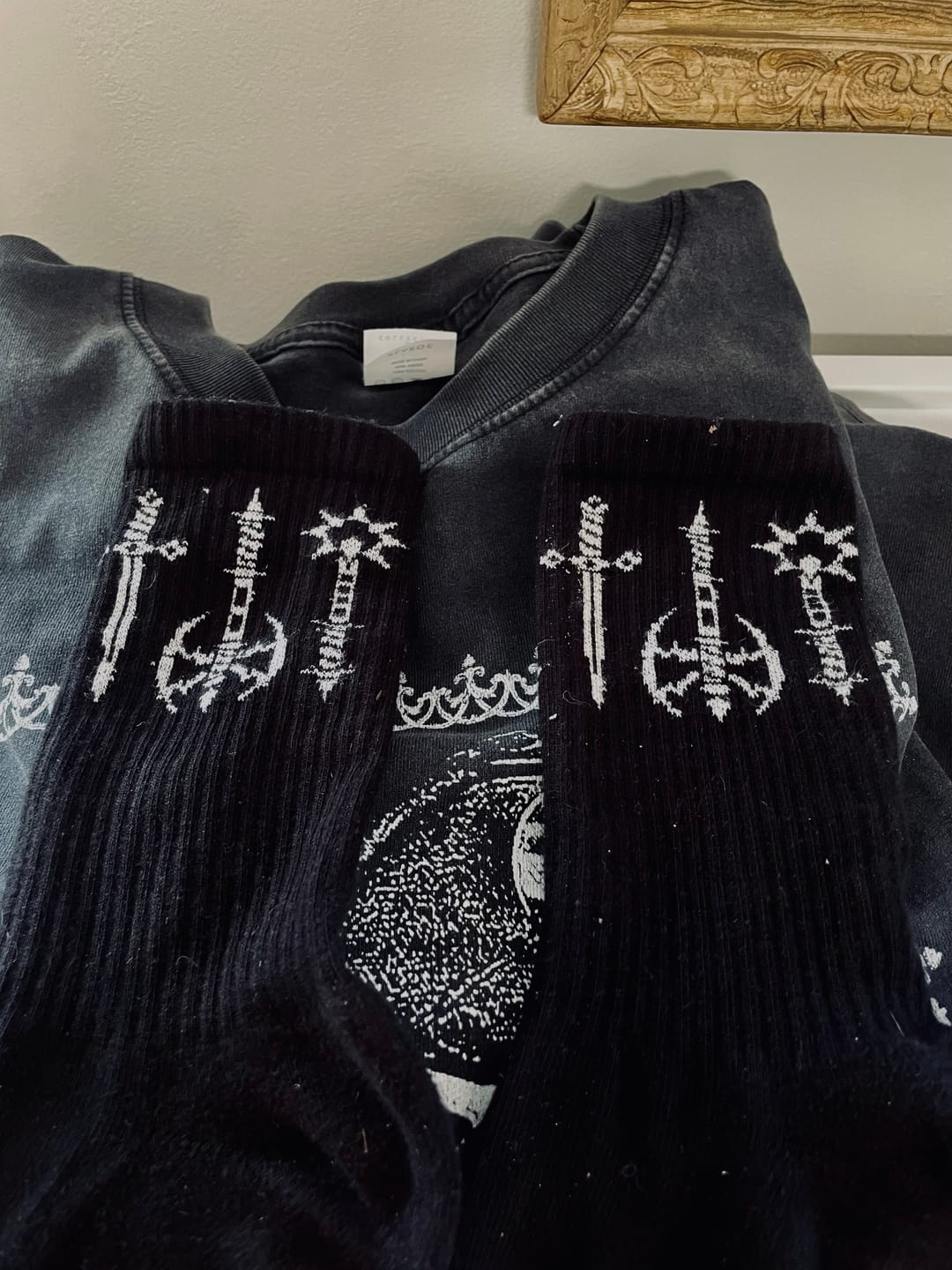 Customer photo review of Armory - Crew Socks