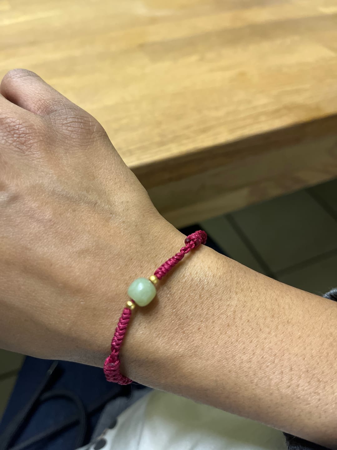 Customer photo review of Buddha Stones Handgefertigtes geflochtenes Jade-Glücksperlen-Wohlstandsarmband