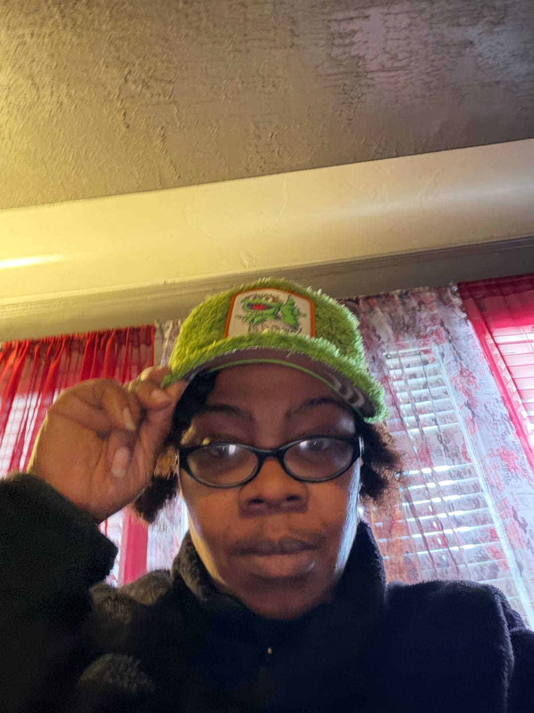 Customer photo review of OVERLORD X Sesame Street: Oscar The Grouch
