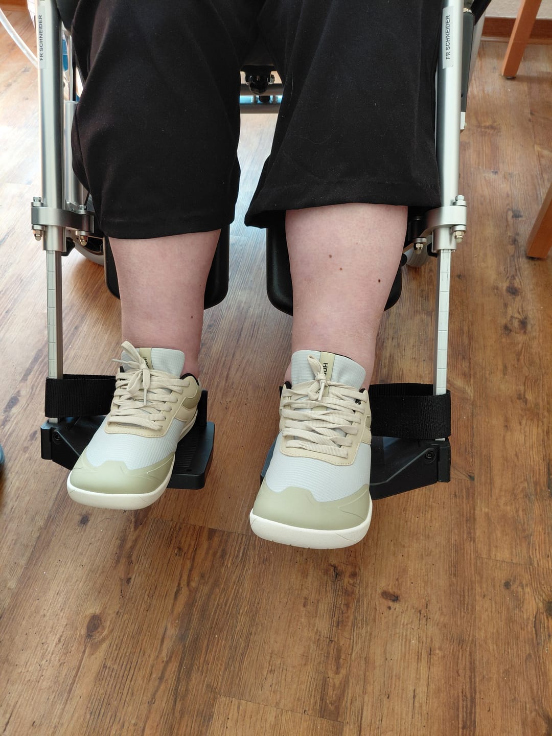 Customer photo review of Willow - Breitfußschuh