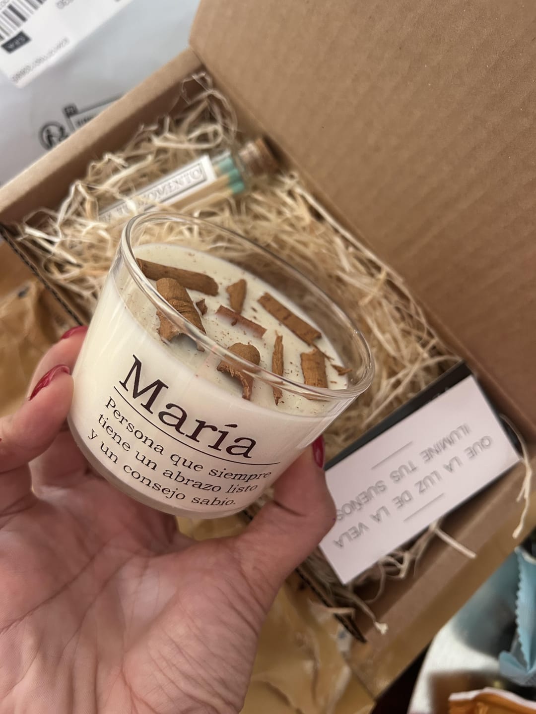 Customer photo review of Vela aromática personalizada