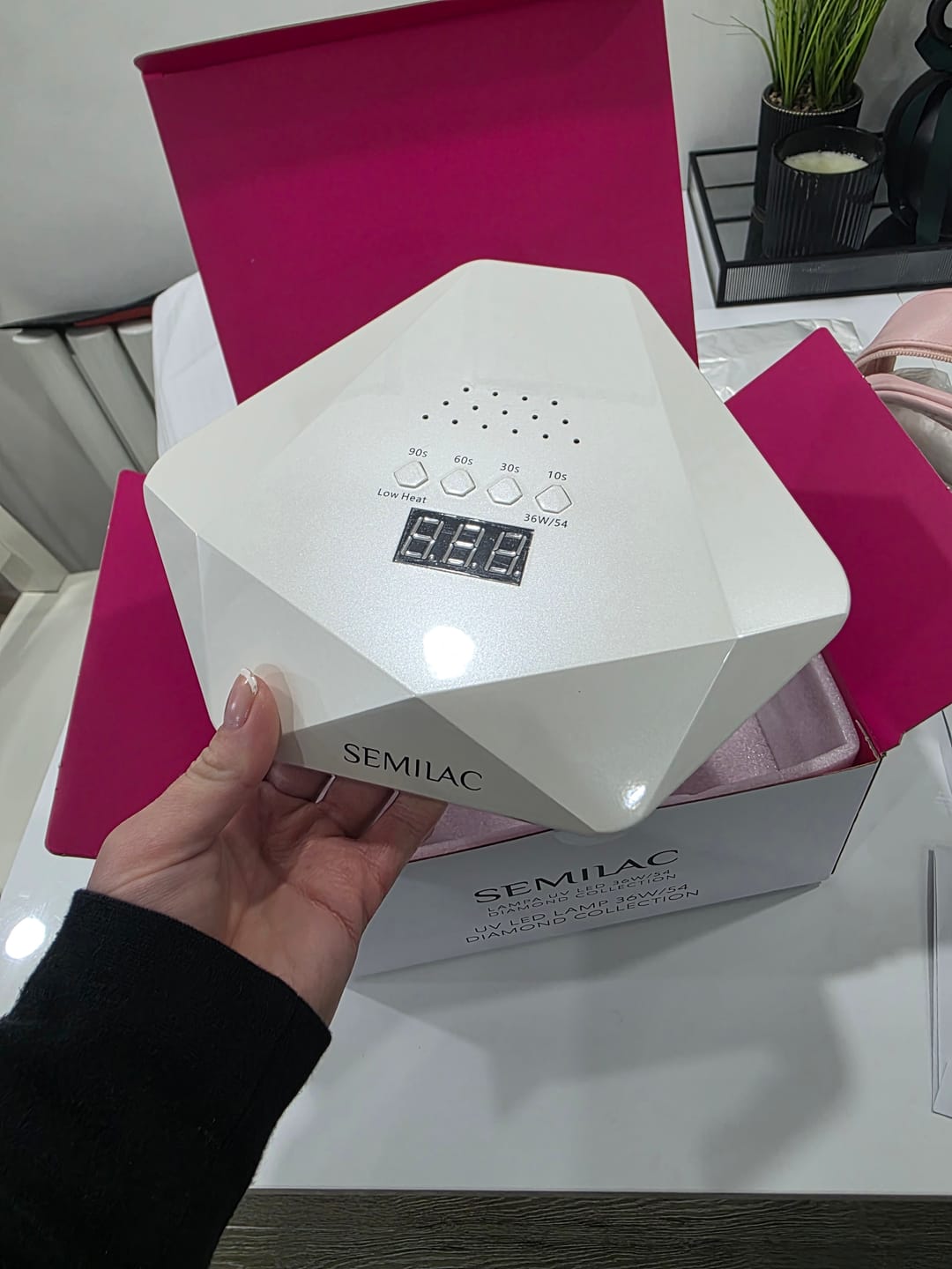 Customer photo review of Semilac UV LED Lamp 54/36W Diamond Collection