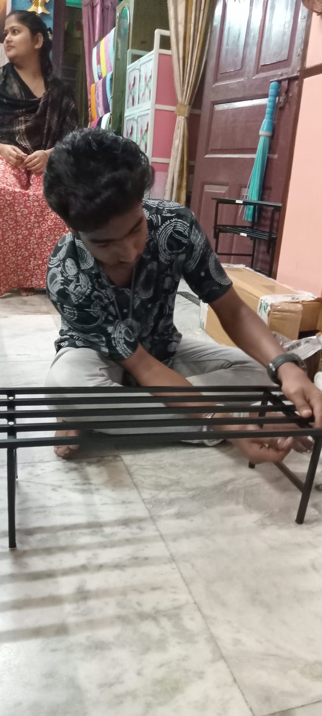 Customer photo review of TryGreen Hexa Metal Pot Stands for Planters