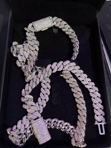 Customer photo review of 13MM Trapezoid VVS Moissanite EDG Cuban Link Chain