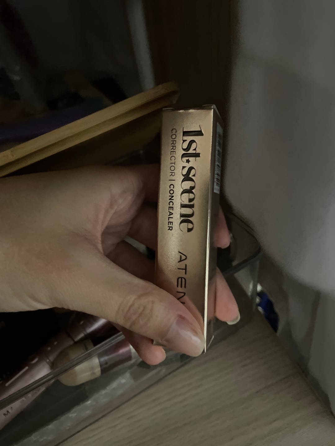 Customer photo review of CORRECTOR  LÍQUIDO  1ST SCENE