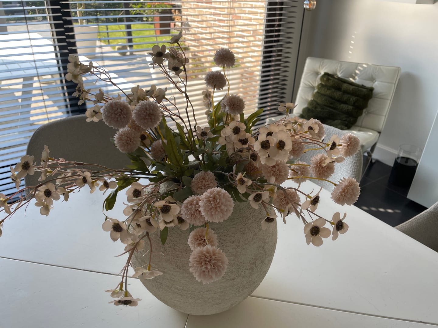 Customer photo review of Wax Arrangement - Crème mix