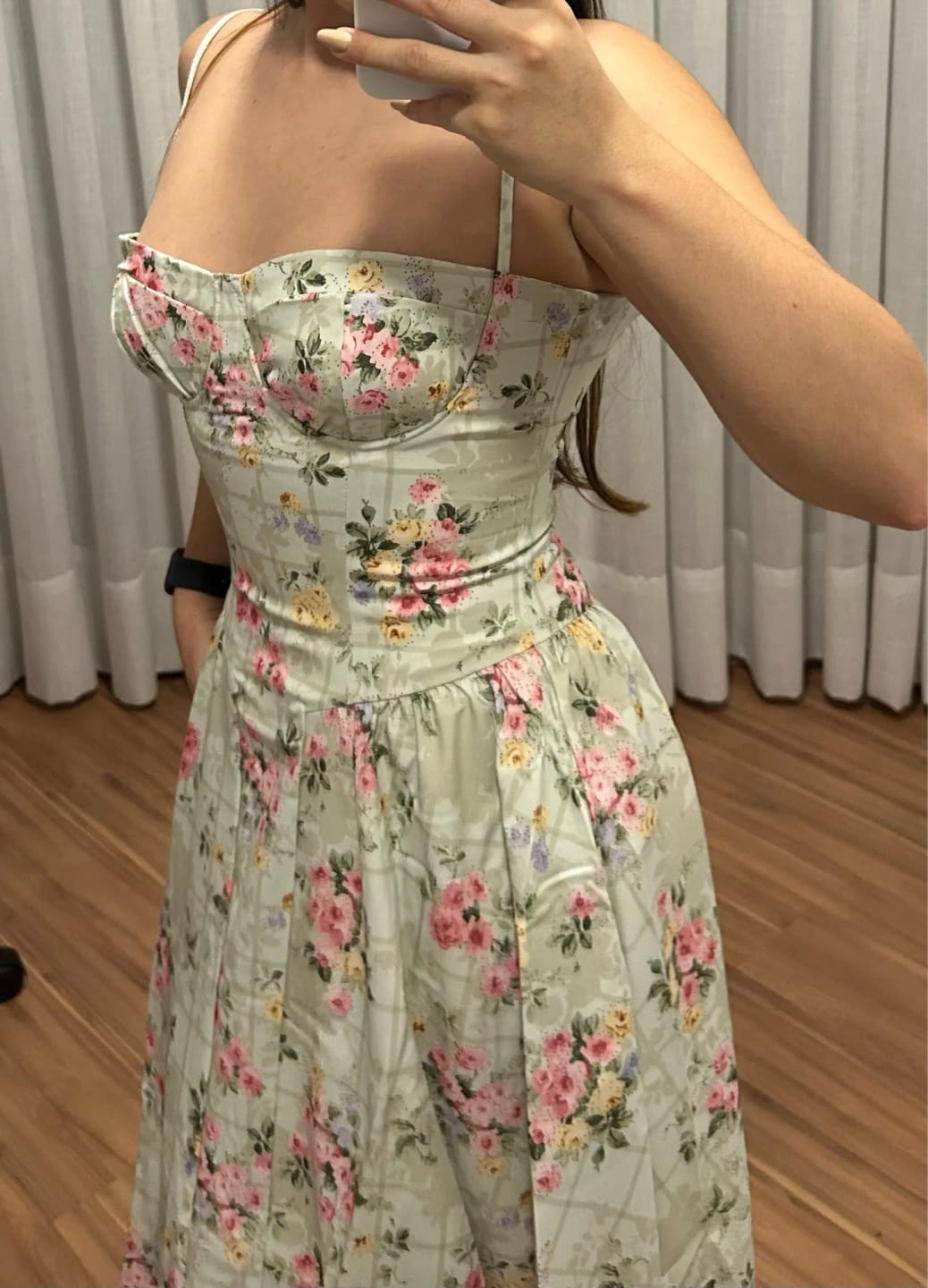 Customer photo review of Ria Vintage Floral High Waist Midi Dress
