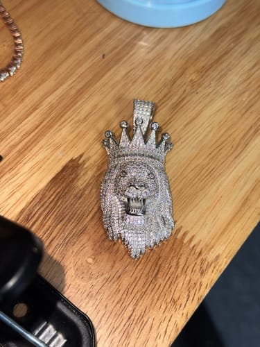 Customer photo review of GL Rapper Rock Moissanite Silver custom lion head pendant