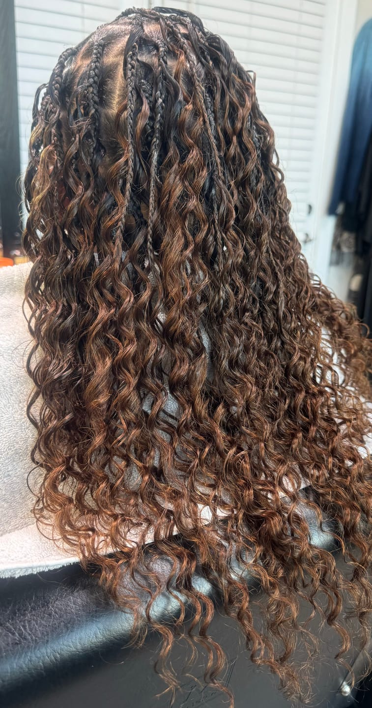 Customer photo review of #T1B/4 Medium Brown Deep Wave Human Crochet Hair with Dark Roots