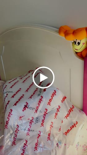 Customer video review of Contour Memory Foam Long Pillow suitable for Neck & Shoulder Pain