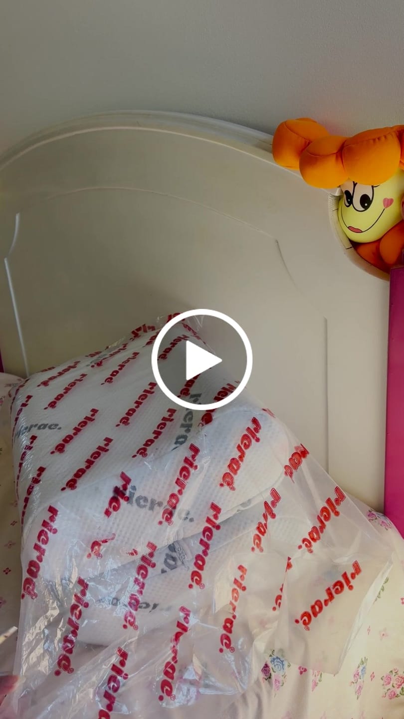 Customer video review of Contour Memory Foam Long Pillow suitable for Neck & Shoulder Pain