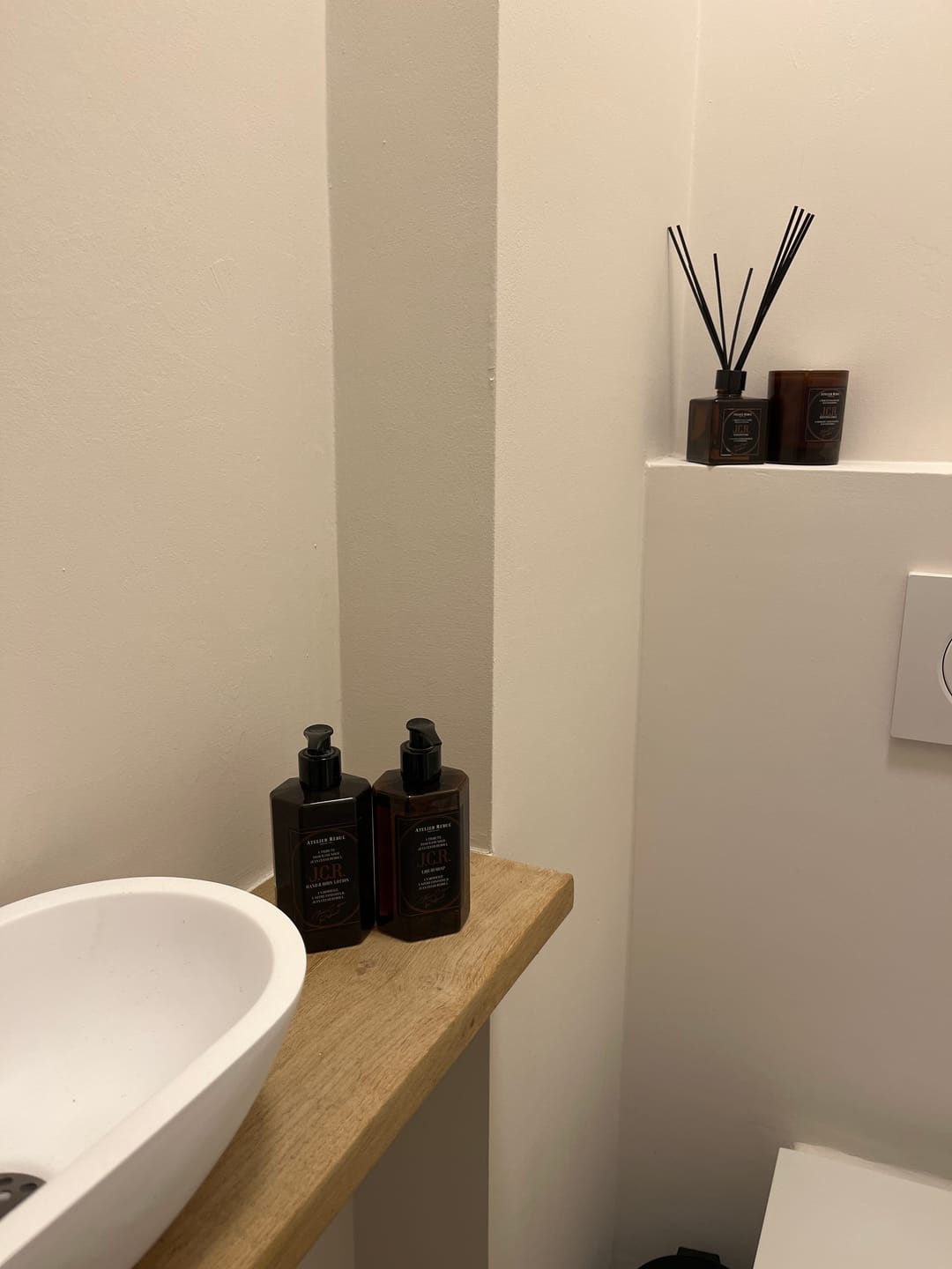 Customer photo review of J.C.R. Geurstokjes 120ml