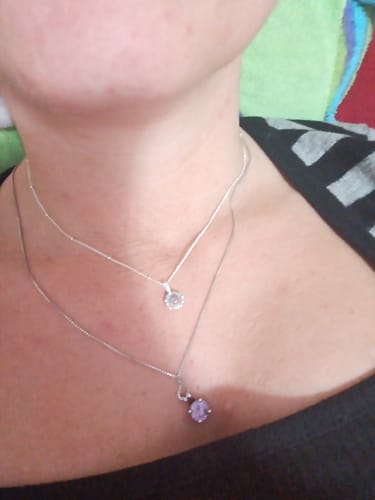 Customer photo review of Mondstein Halskette - Rundschliffanhänger