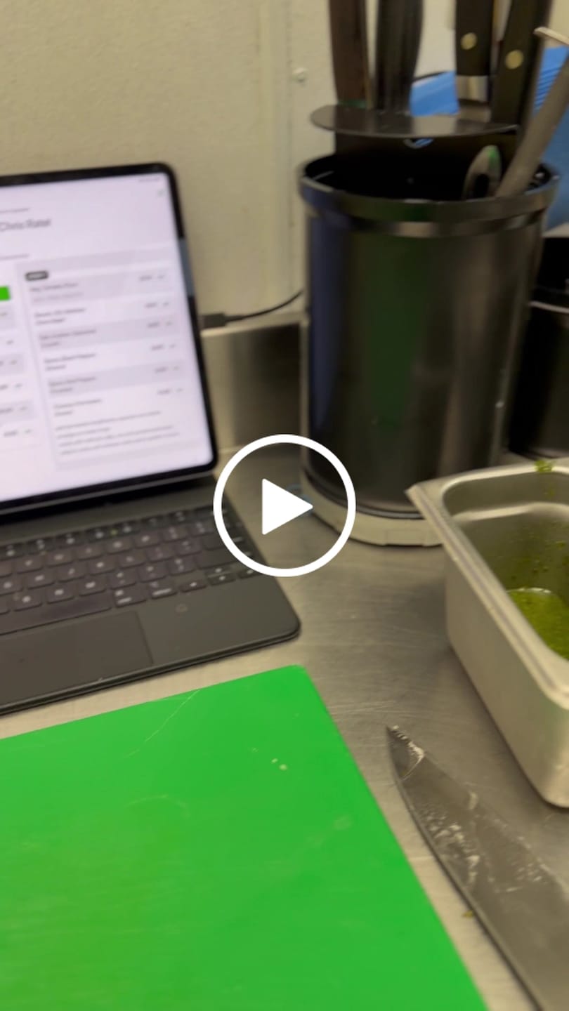 Customer video review of Mise En Block