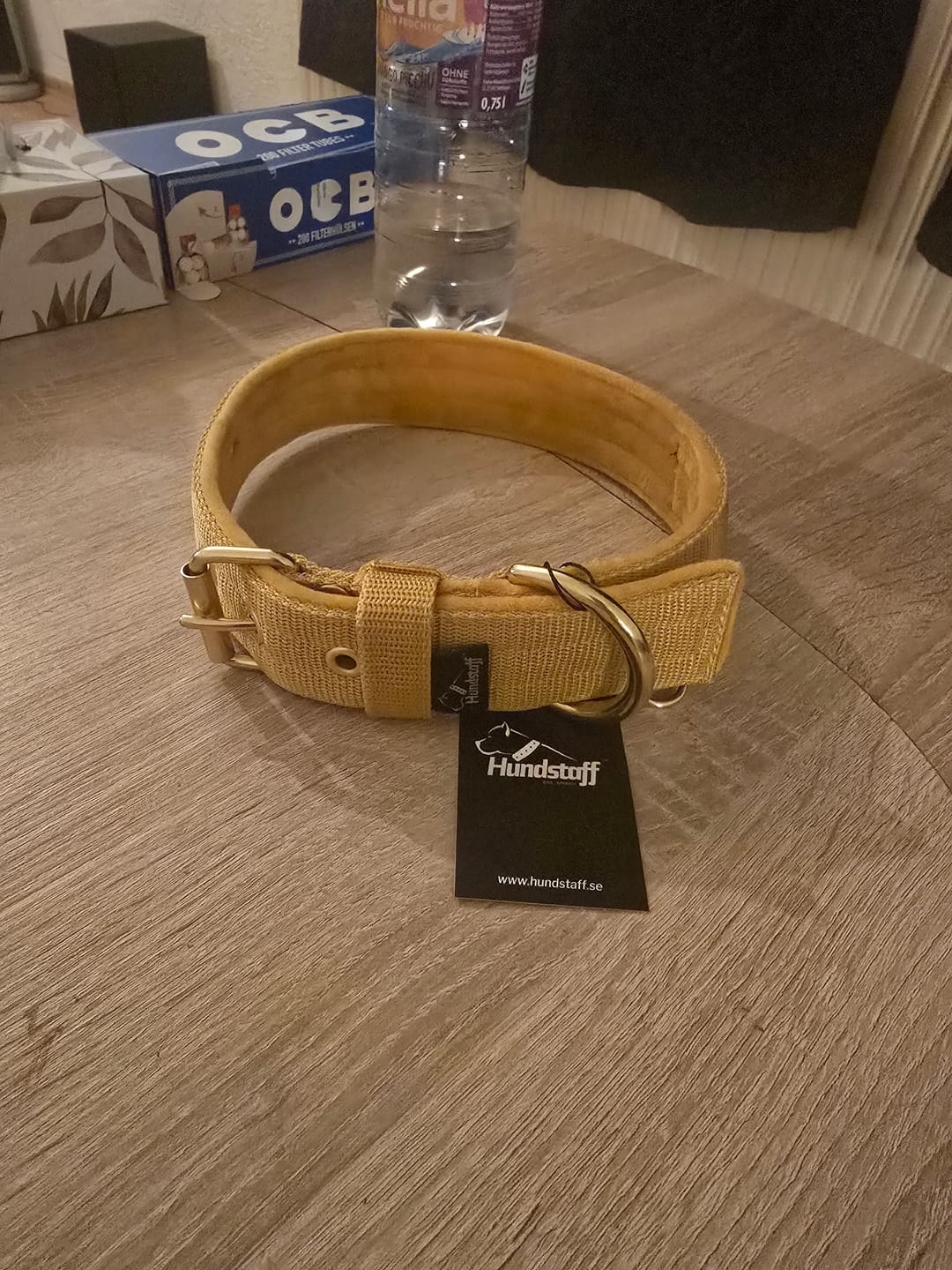 Customer photo review of Active Golden Gold Yellow - Brett slitstarkt halsband med spänne