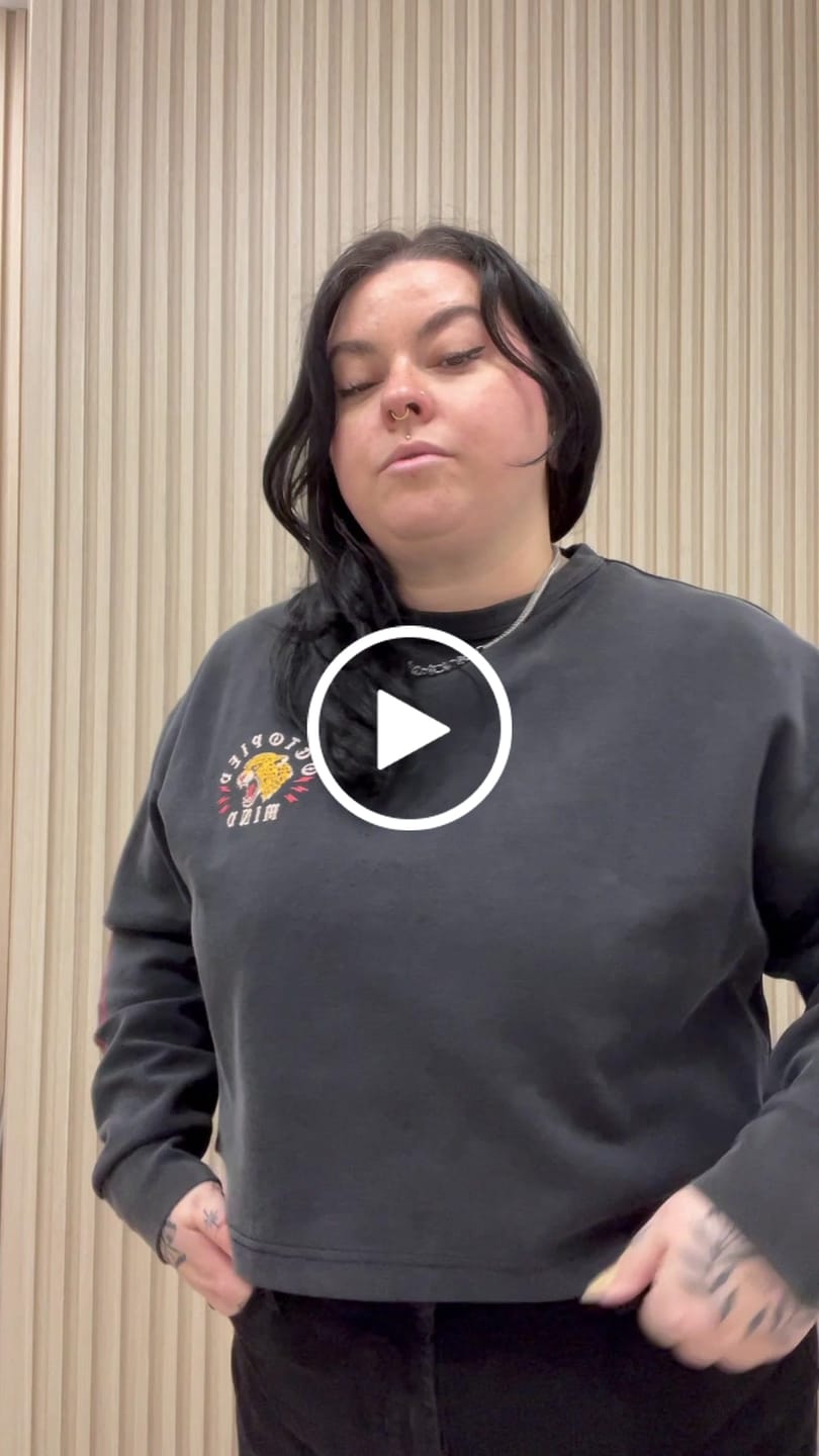 Customer video review of Pussy Power Long Sleeve