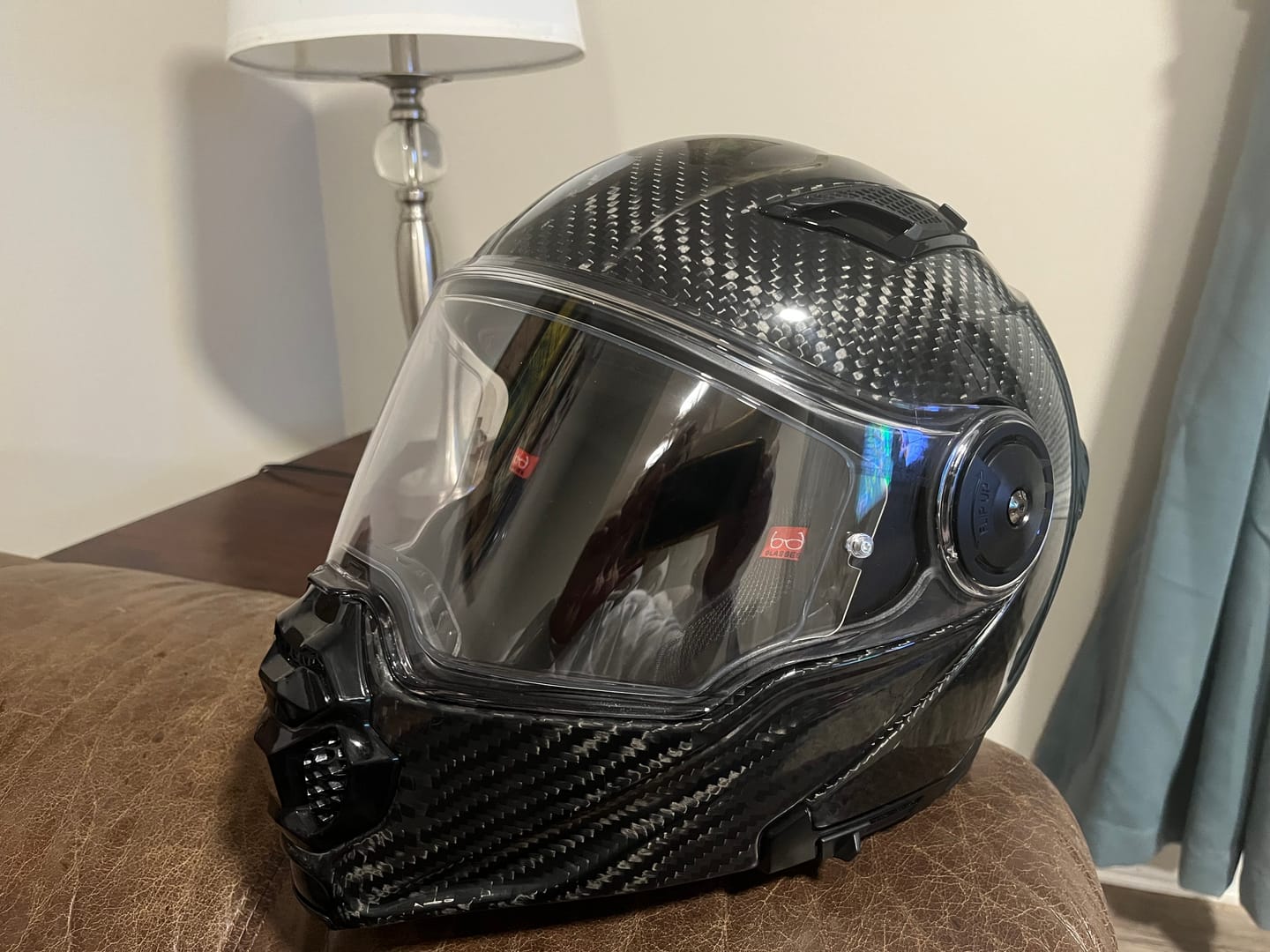 Customer photo review of D.O.T. & ECE Daytona C6 PRO- Grey Carbon Fiber