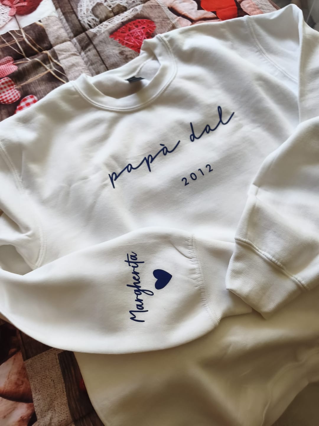 Customer photo review of Il miglior Papà - Maglione personalizzato con stampa 3D con nomi