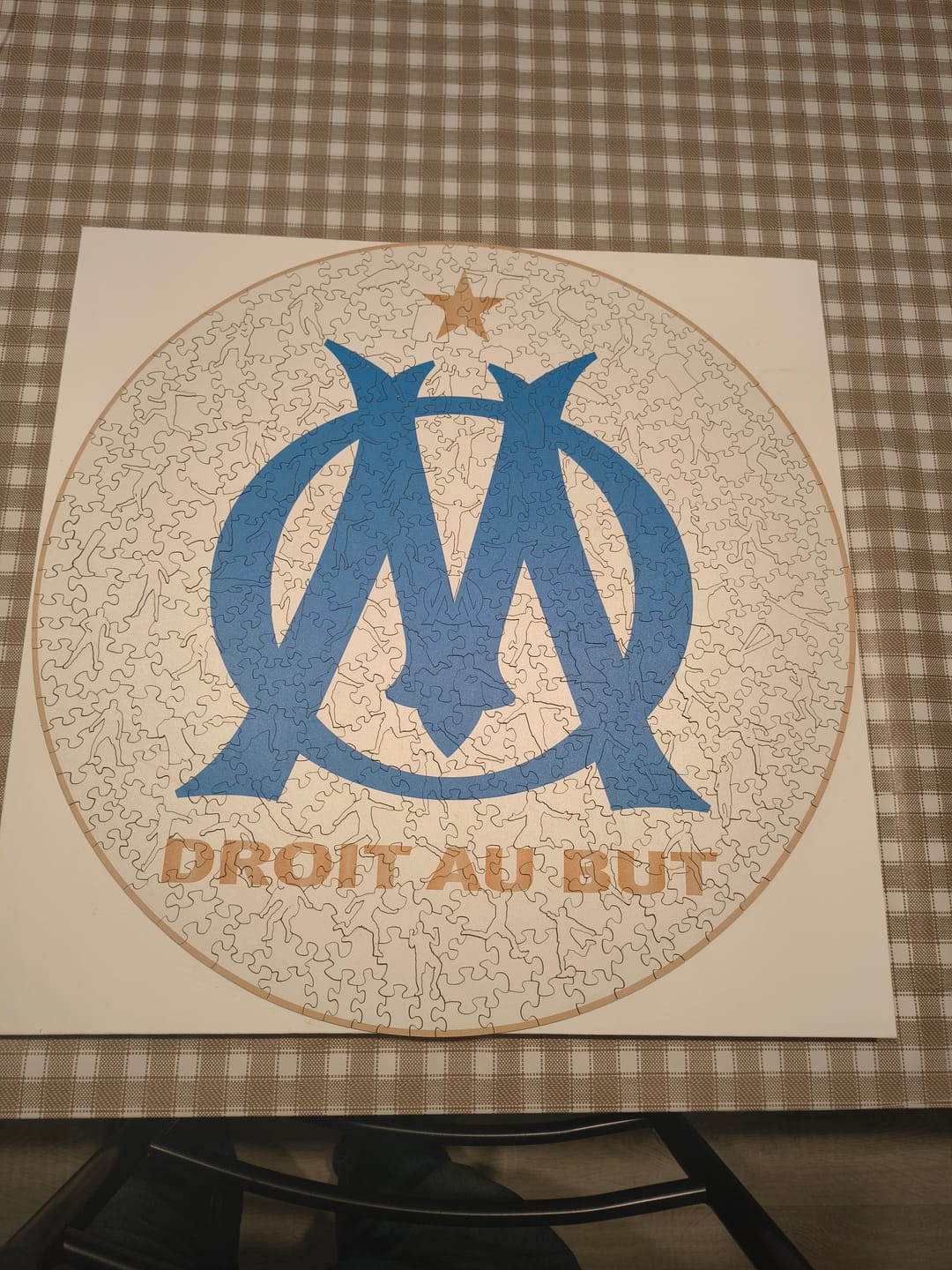 Customer photo review of Logo Olympique de Marseille® - Puzzle en Bois
